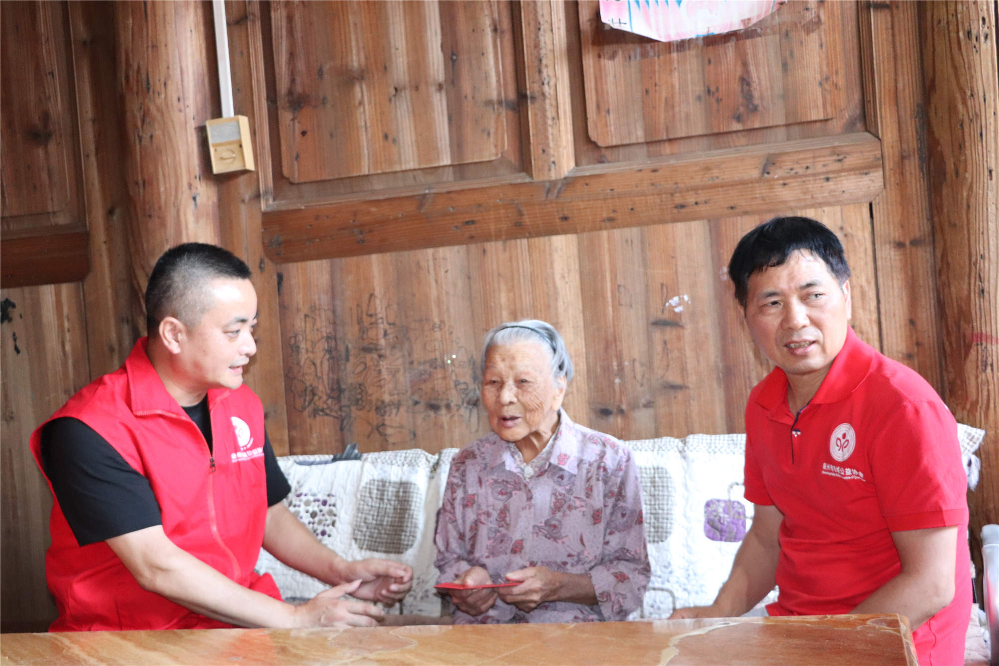 81b9b9b479d37af44dcffb673fe69ec_副本.jpg